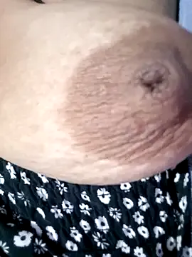 Hotmommax — Helping me to get my goal cumsquirt prvt