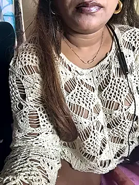 Hottywetsexy from StripChat