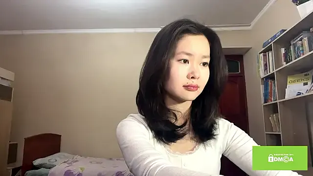 HuldaKye — Take off my socks^.^