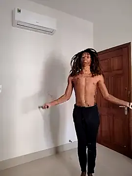 StripChat InfernalHazze is Freechat InfernalHazze — Toy CTRL for last tipper