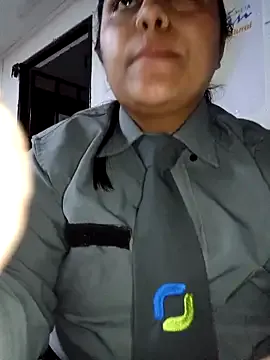 Isabel_3 on StripChat
