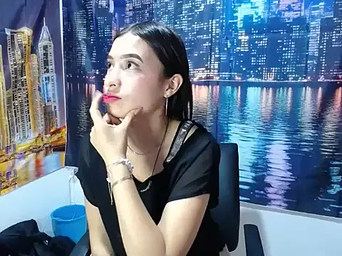 Itze_Mua from StripChat