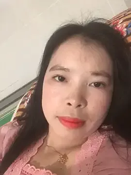 Jade_baby2k — Come here and help me get wet. 