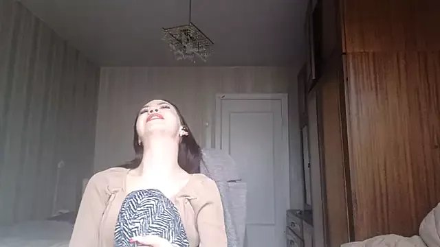 JeanelleSaam from StripChat is Freechat