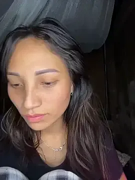 July_sexy69 on StripChat
