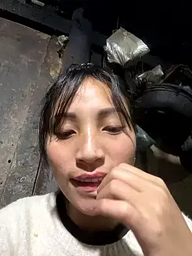 July_sexy69 on StripChat