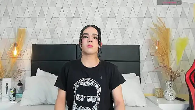 JustinePerry — off panties