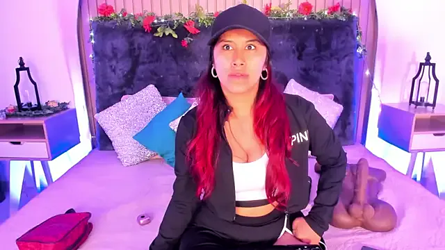 Karlagonzales_ on StripChat