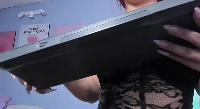 KathiaSaenz_ — Zoom asshole + hard spanks x7