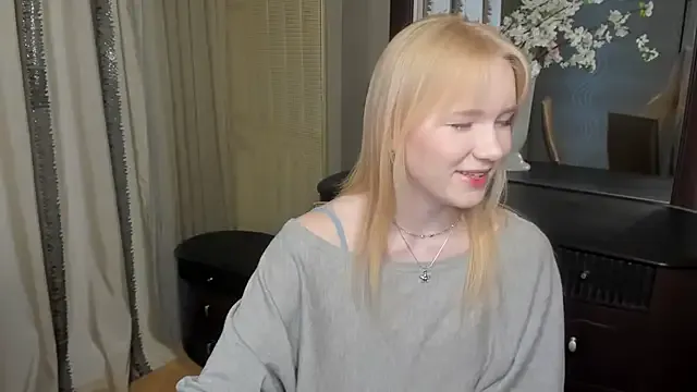 KoriMurden — I'll sit in a bra for 120 seconds