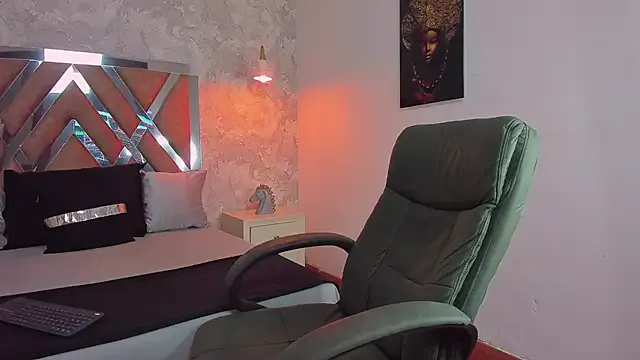 kraven_lust on StripChat