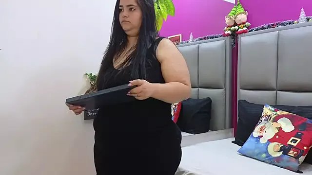 KRYSSTARITTER4 from StripChat is Freechat