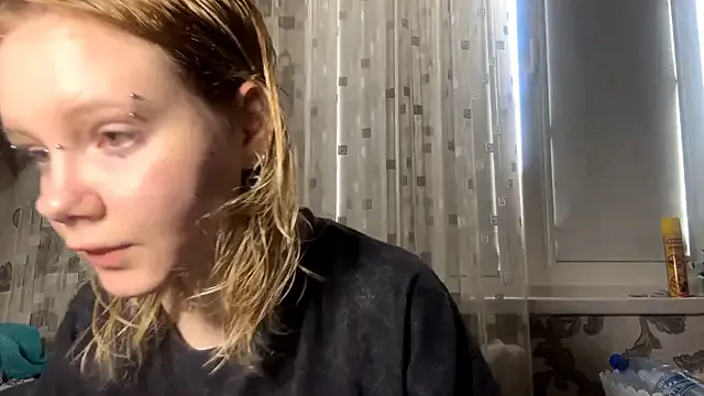 KrystenHoye — Show tummy