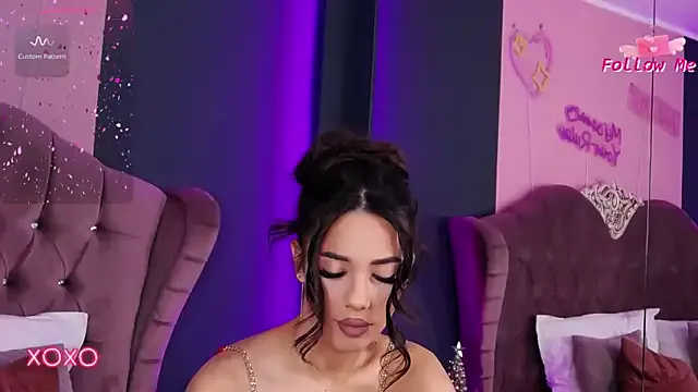 LaraKent on StripChat