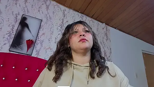 Larissa_Antonella — Freechat on StripChat