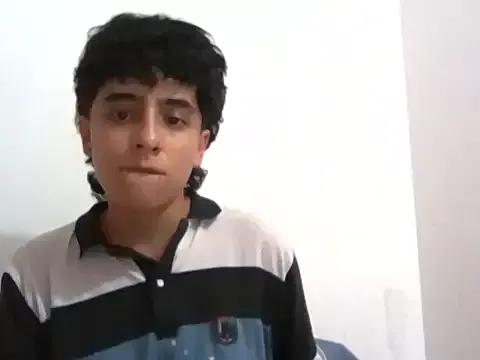 LatinHeatX22 — Flash tits