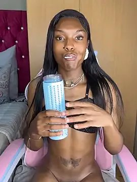 LatoyaPosh from StripChat is Freechat