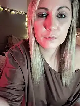 Leanymphoo — SHOW OIL ASS AND 50 SPANKS PADDLE