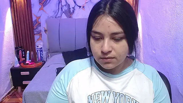lehia_285 — 2 dildos in my pussy and 1 dido in my as
