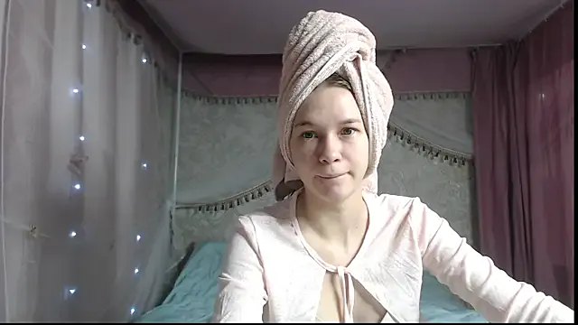 leila_bambi_ on StripChat