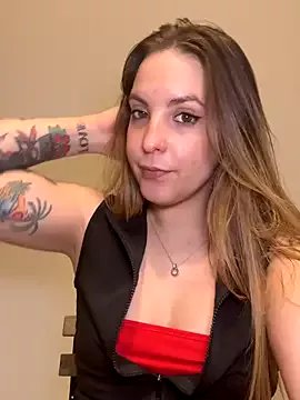 LiliMorganxxx from StripChat is Freechat