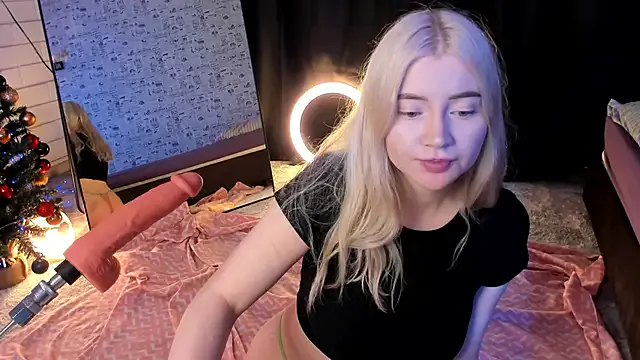 Lillie_Berry — Private on StripChat