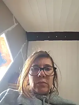Lina_lou4 on StripChat