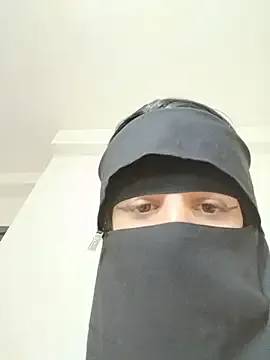 Lizasexyy —   fountain