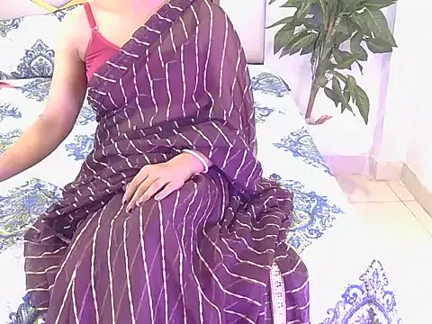 Lovelyy-couple from StripChat is Freechat