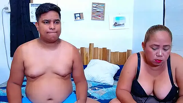 lucasandSofi on StripChat