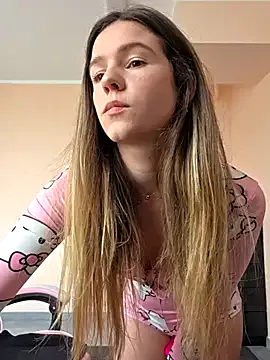 lucie_mehott — MET MOI NUE 