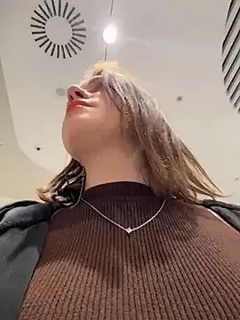 lucy-joy from StripChat is Freechat