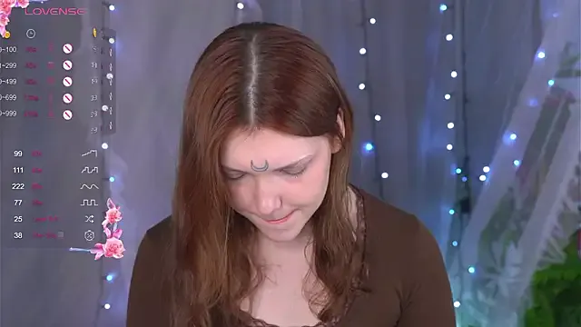 StripChat Lunabate is Freechat Lunabate — Try to bite my nipples gently