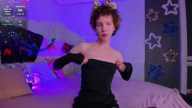 M1BabyG1rl on StripChat