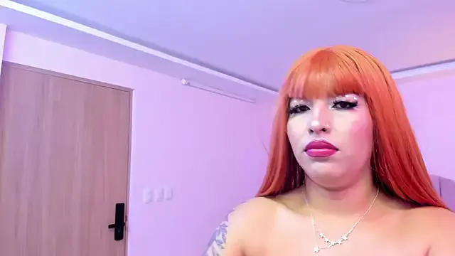 MadelaineJones on StripChat