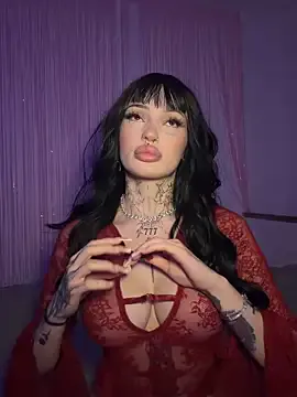 madelinexx on StripChat