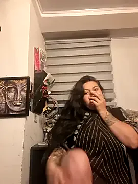 Magenta_Moon on StripChat