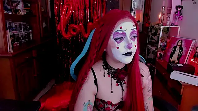 Maki33_ — Stand up + body tour