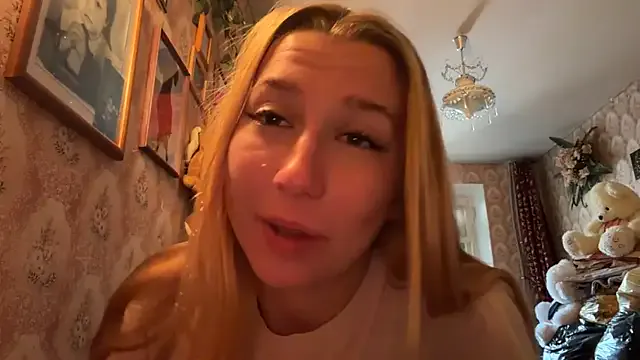 MandyVandy — Suck fingers