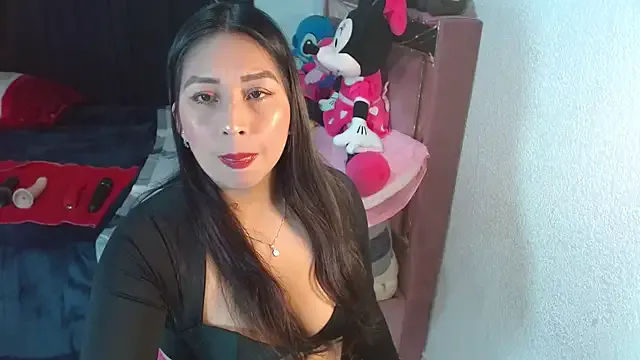 Mariajose202 on StripChat