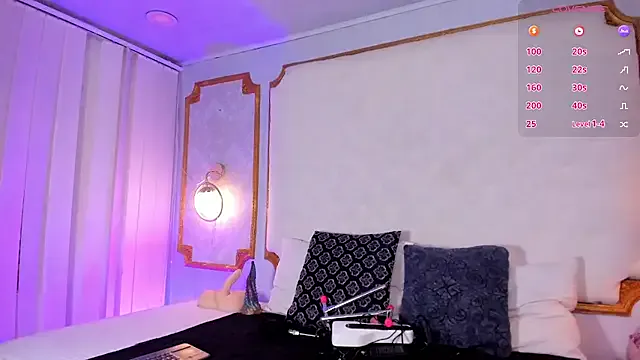 Mariana_Kalo — Naked & fill body with oil