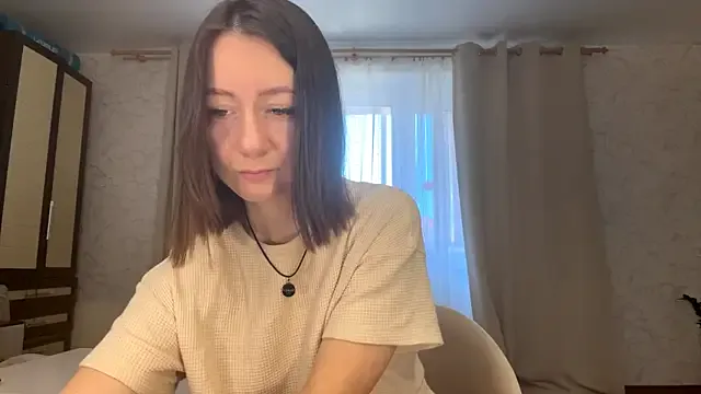 MariaSpadoni — Shy wave hello