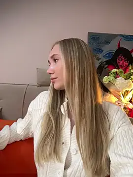 MariaTull — NIPPLE LICKING+ NIPPLE BITING