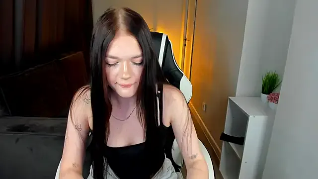MaryaRyan — Private on StripChat