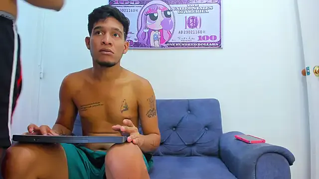 Mateo_and_Jose —  Show Cock (1 Guy)