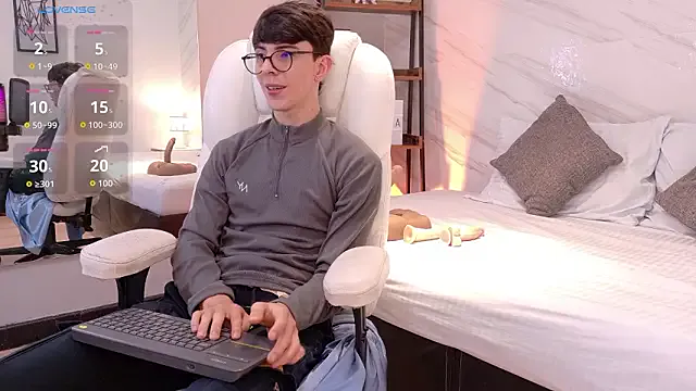 mathias_saenz — SPREAD UR TIGHT ASS 