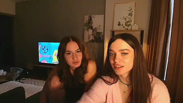 MayaGlow from StripChat is Freechat