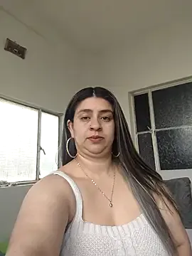 Melinda_bob — Suck boobs  + Rub Nipples