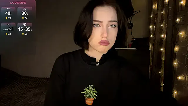 Meowluly on StripChat