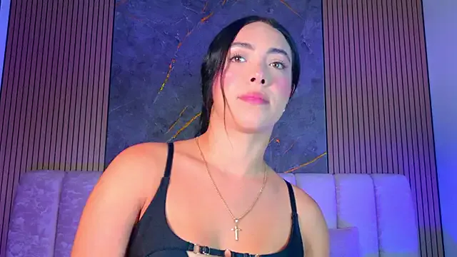 mia_scot — BUTT PLUG + OIL ASS